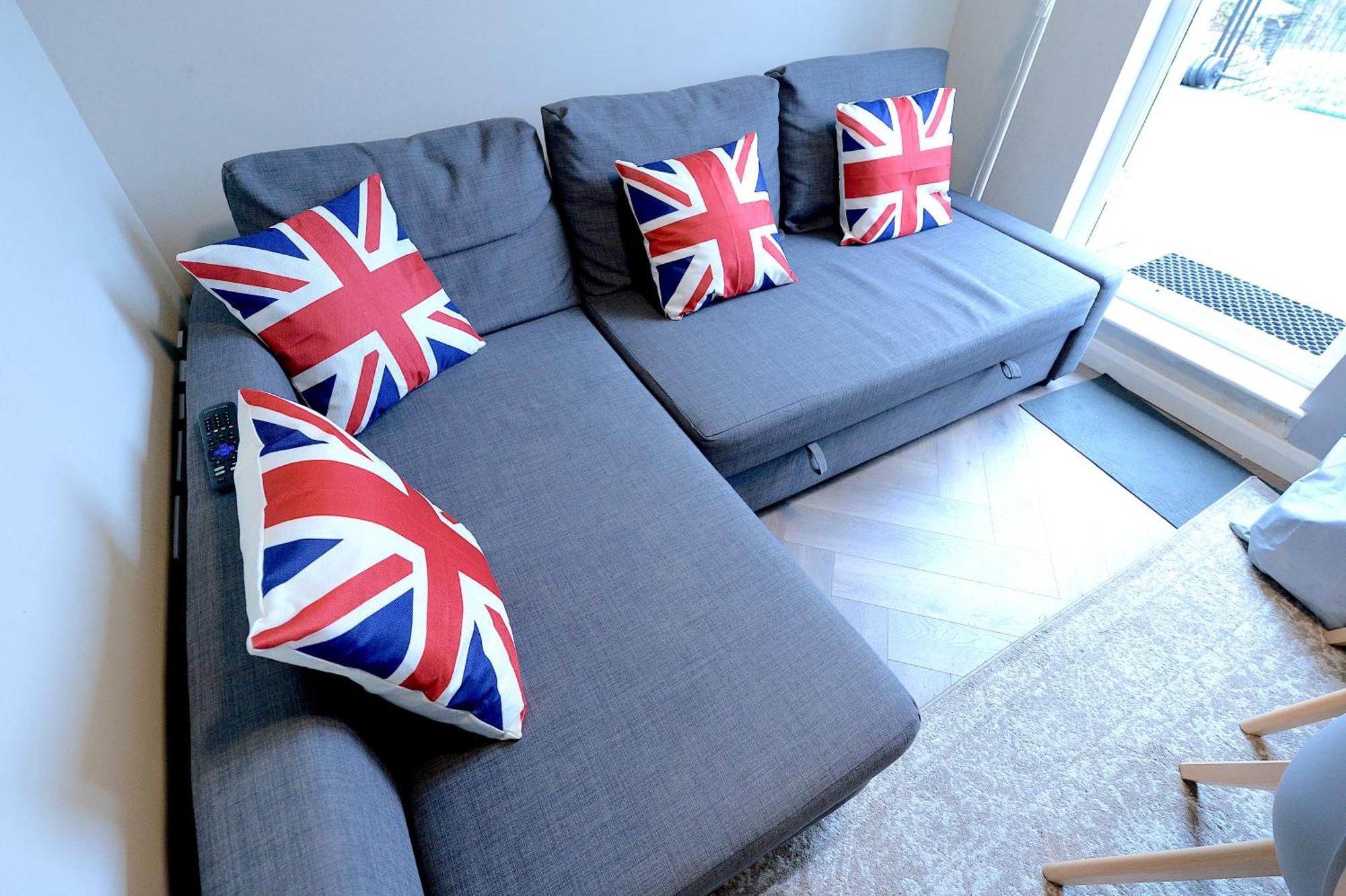 2 Bedroom Flat In Wood Green Piccadilly Line London Eksteriør billede