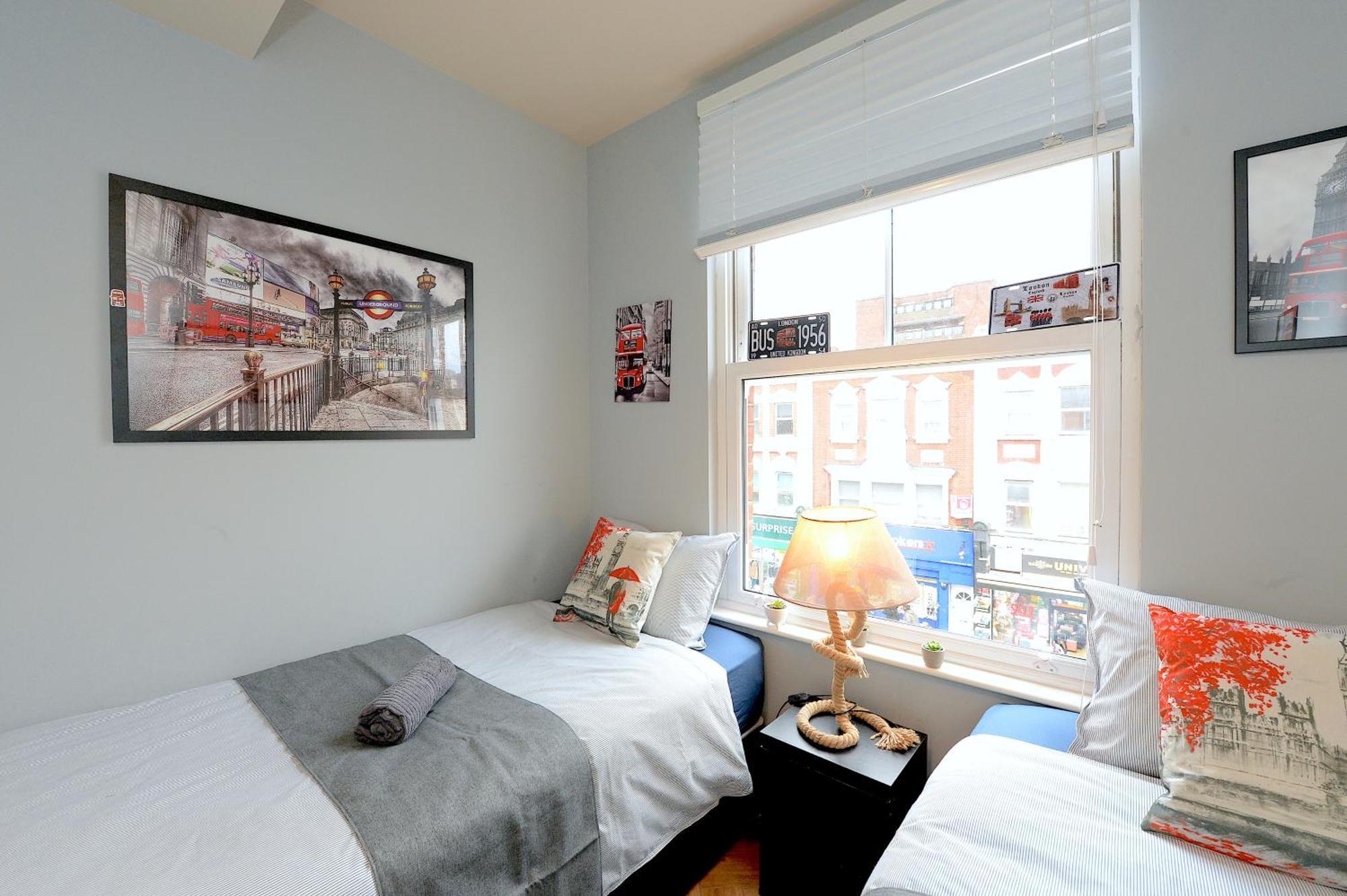 2 Bedroom Flat In Wood Green Piccadilly Line London Eksteriør billede