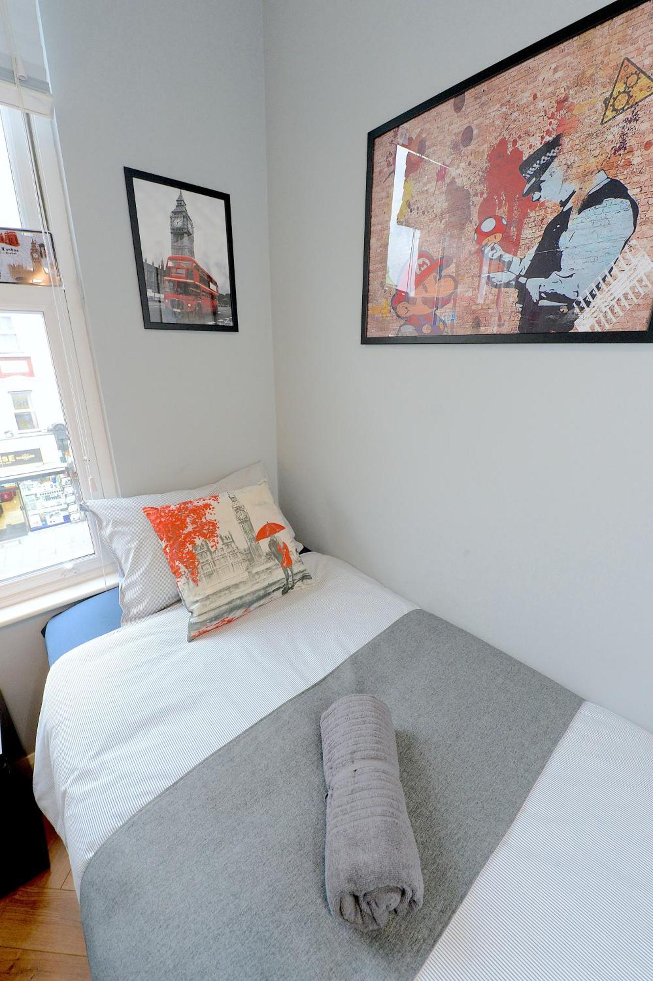 2 Bedroom Flat In Wood Green Piccadilly Line London Eksteriør billede